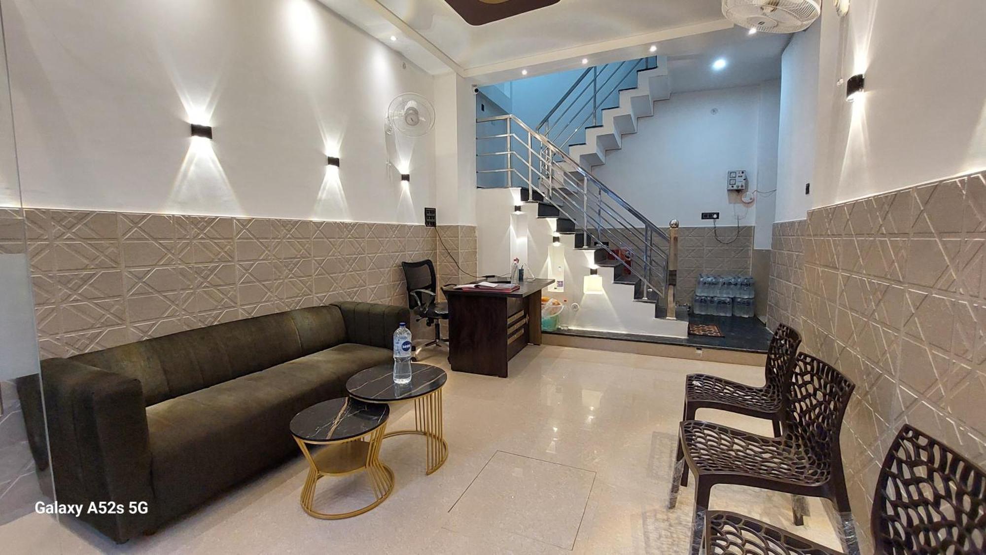 Narayani Paying Guest House Bénarès Extérieur photo